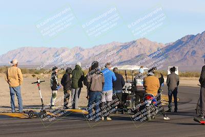 media/Jan-19-2023-Racers Edge (Thu) [[69d0b4dc55]]/Around the Pits-Track Walk/